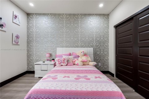 Villa ou maison à vendre à Miami Lakes, Floride: 4 chambres, 264.49 m2 № 1951265 - photo 26
