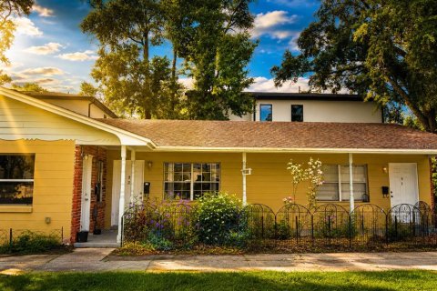 Apartment in Orlando, Florida 1 bedroom, 157.56 sq.m. № 2277555