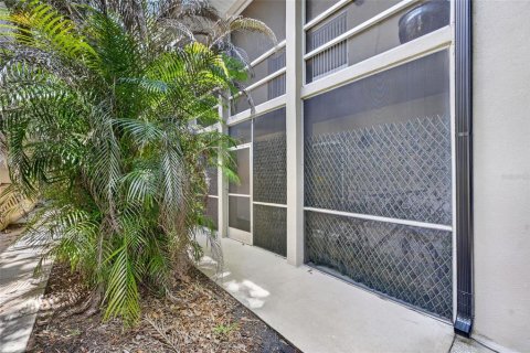 Condo in Winter Park, Florida, 1 bedroom  № 2156415 - photo 19