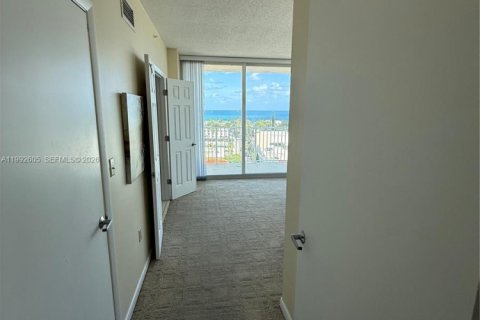 Copropriété à vendre à Fort Lauderdale, Floride: 3 chambres, 140.28 m2 № 2056037 - photo 16