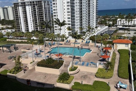 Copropriété à vendre à Fort Lauderdale, Floride: 3 chambres, 140.28 m2 № 2056037 - photo 28
