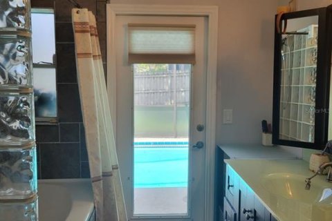 Casa en alquiler en New Port Richey, Florida, 3 dormitorios, 134.89 m2 № 1900626 - foto 26