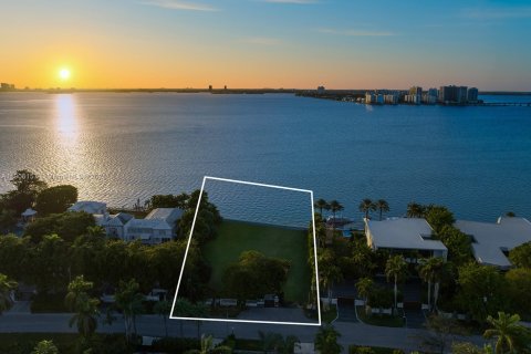 Land in Miami Beach, Florida № 1956860 - photo 2