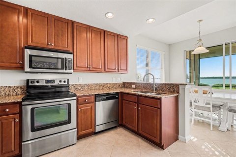 Copropriété à vendre à Port Charlotte, Floride: 2 chambres, 151.06 m2 № 2398541 - photo 13
