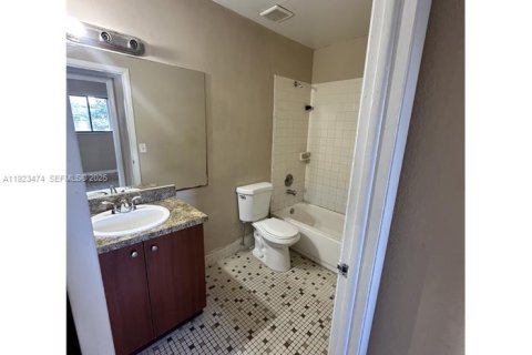 Touwnhouse à louer à Homestead, Floride: 3 chambres, 89.56 m2 № 1977449 - photo 11