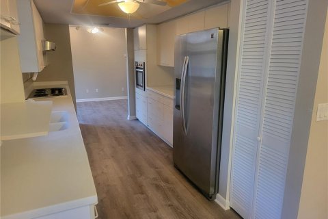 Condominio en alquiler en Nokomis, Florida, 2 dormitorios, 138.7 m2 № 1870641 - foto 4