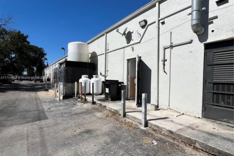 Immobilier commercial à vendre à Cutler Bay, Floride № 1984985 - photo 23
