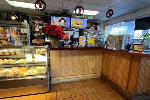 Immobilier commercial à vendre à Cutler Bay, Floride № 1984985 - photo 5