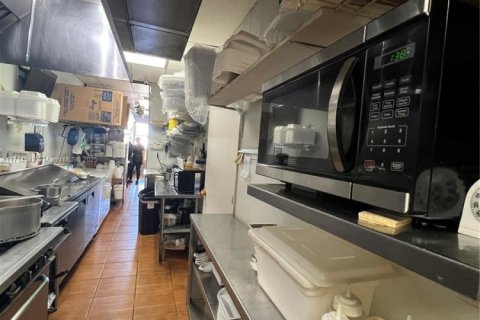 Immobilier commercial à vendre à Cutler Bay, Floride № 1984985 - photo 13