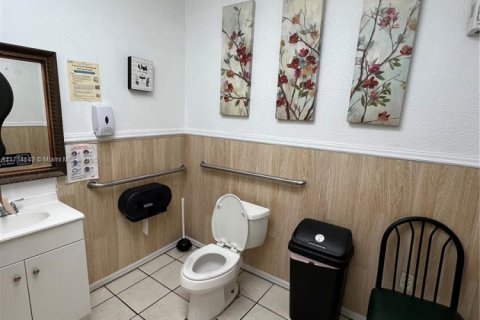 Immobilier commercial à vendre à Cutler Bay, Floride № 1984985 - photo 21