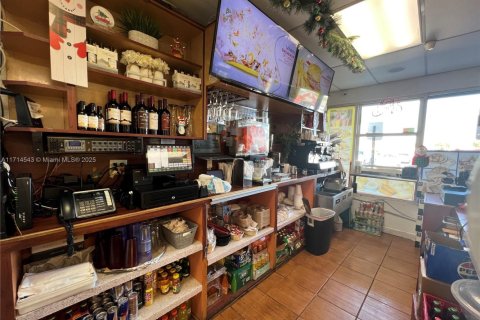 Immobilier commercial à vendre à Cutler Bay, Floride № 1984985 - photo 6