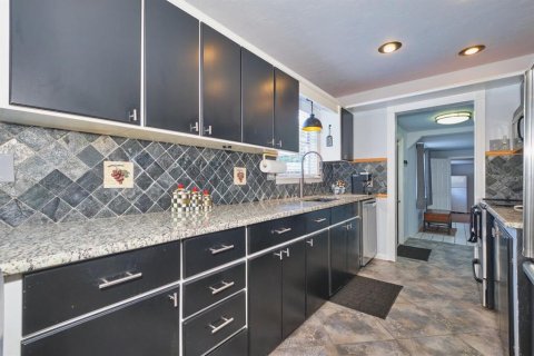 House in Fort Myers, Florida 3 bedrooms, 184.69 sq.m. № 1773419 - photo 22