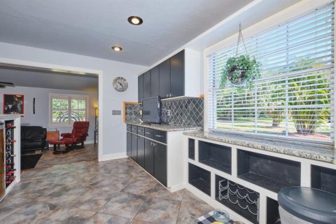 House in Fort Myers, Florida 3 bedrooms, 184.69 sq.m. № 1773419 - photo 26
