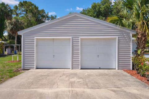 House in Fort Myers, Florida 3 bedrooms, 184.69 sq.m. № 1773419 - photo 6