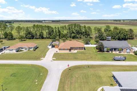 Villa ou maison à vendre à Belleview, Floride: 3 chambres, 212.28 m2 № 1904644 - photo 3