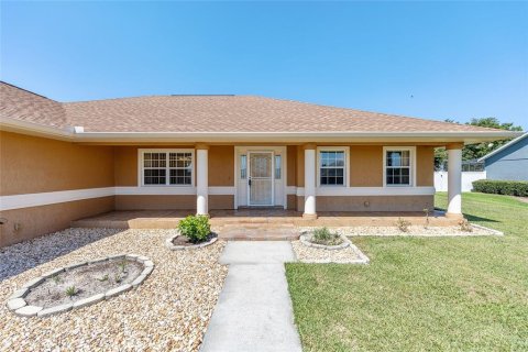 Villa ou maison à vendre à Belleview, Floride: 3 chambres, 212.28 m2 № 1904644 - photo 4