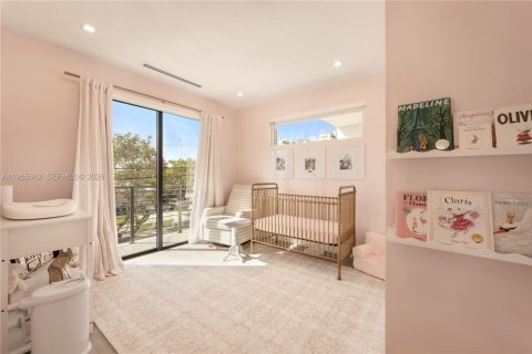 Condo in Miami, Florida, 3 bedrooms  № 2041157 - photo 23