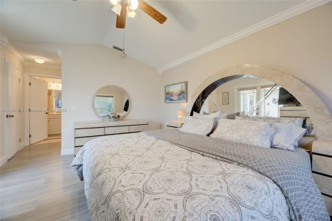 Townhouse in Deerfield Beach, Florida 3 bedrooms, 126.72 sq.m. № 1712914 - photo 19