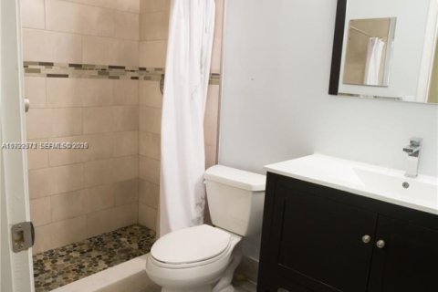 Adosado en venta en Miramar, Florida, 2 dormitorios, 98.1 m2 № 2058247 - foto 8