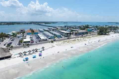 Condo à Bradenton Beach, Floride, 2 chambres № 2420118