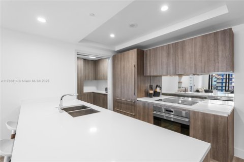 Copropriété à vendre à Miami, Floride: 2 chambres, 116.41 m2 № 1957577 - photo 23