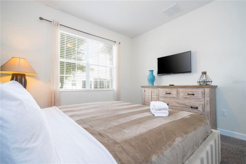 Villa ou maison à vendre à Davenport, Floride: 5 chambres, 286.23 m2 № 2217966 - photo 17