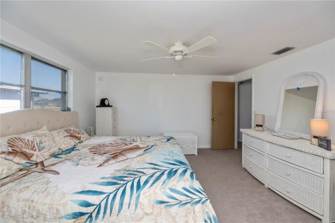 Casa en venta en Rotonda, Florida, 3 dormitorios, 142.98 m2 № 1632251 - foto 18