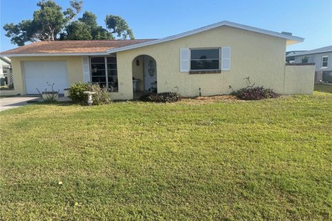 Casa en venta en Rotonda, Florida, 3 dormitorios, 142.98 m2 № 1632251 - foto 1