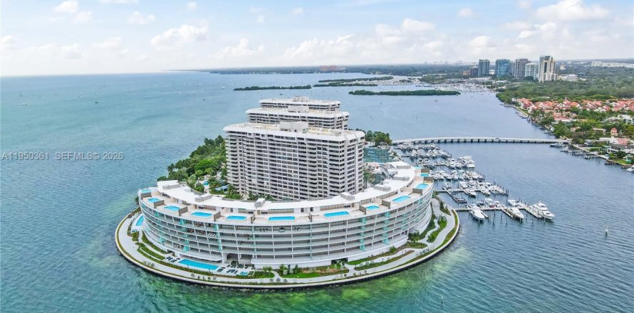 Condo in Miami, Florida, 2 bedrooms  № 2009624