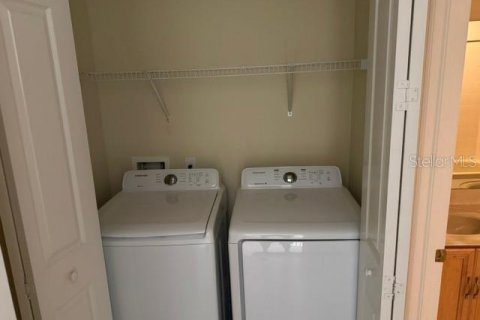 Adosado en venta en Orlando, Florida, 3 dormitorios, 169.73 m2 № 2424084 - foto 18