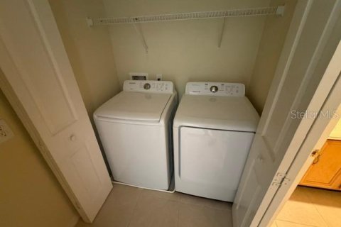 Adosado en venta en Orlando, Florida, 3 dormitorios, 169.73 m2 № 2424084 - foto 16