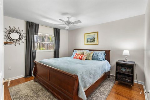 Casa en venta en Safety Harbor, Florida, 3 dormitorios, 165.37 m2 № 1912558 - foto 28