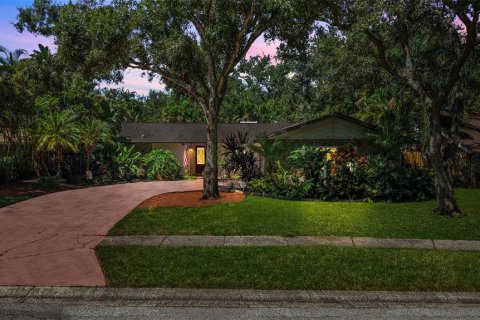 Casa en venta en Safety Harbor, Florida, 3 dormitorios, 165.37 m2 № 1912558 - foto 3