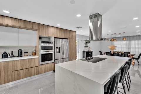 Villa ou maison à vendre à Hollywood, Floride: 3 chambres, 189.8 m2 № 2399774 - photo 22