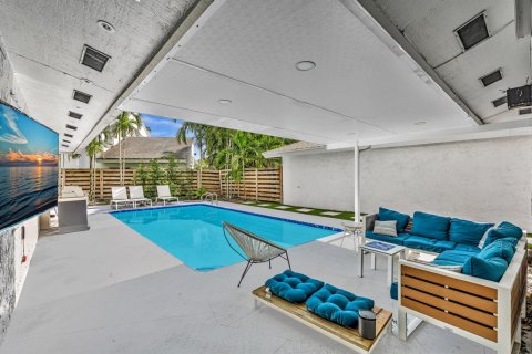 Villa ou maison à vendre à Hollywood, Floride: 3 chambres, 189.8 m2 № 2399774 - photo 27