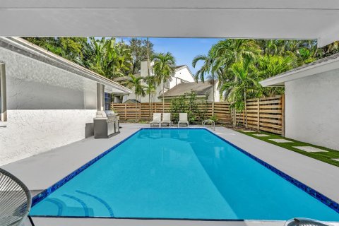 Villa ou maison à vendre à Hollywood, Floride: 3 chambres, 189.8 m2 № 2399774 - photo 28