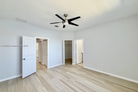 Adosado en venta en Pompano Beach, Florida, 3 dormitorios, 142.88 m2 № 1887524 - foto 15