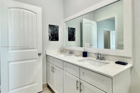 Adosado en venta en Pompano Beach, Florida, 3 dormitorios, 142.88 m2 № 1887524 - foto 11