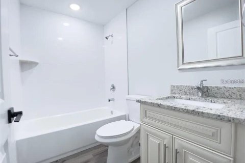 Casa en venta en Port Charlotte, Florida, 3 dormitorios, 117.99 m2 № 2118338 - foto 7