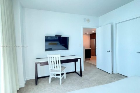 Hôtel, hôtellerie à vendre à Sunny Isles Beach, Floride: 2 chambres, 93.55 m2 № 1730904 - photo 25