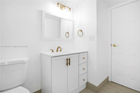 Condominio en venta en Aventura, Florida, 1 dormitorio, 84.82 m2 № 1762734 - foto 15