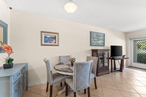 Condo in Deerfield Beach, Florida, 1 bedroom  № 2183097 - photo 4