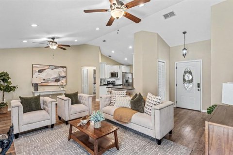 Casa en venta en Lakeland, Florida, 3 dormitorios, 141.86 m2 № 2386801 - foto 5