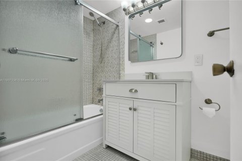 Купить кондоминиум в Авентура, Флорида 2 спальни, 136.19м2, № 2021124 - фото 11