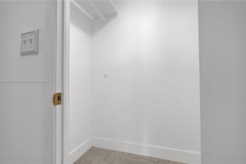 Купить кондоминиум в Авентура, Флорида 2 спальни, 136.19м2, № 2021124 - фото 16