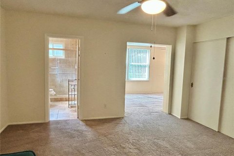 Купить кондоминиум в Клируотер, Флорида 5 комнат, 130.06м2, № 1789269 - фото 22