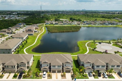Adosado en alquiler en Ruskin, Florida, 3 dormitorios, 166.85 m2 № 1774035 - foto 2