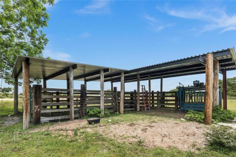 House in St. Lucie, Florida 3 bedrooms, 165.18 sq.m. № 2194534 - photo 9