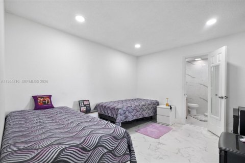 Villa ou maison à vendre à Homestead, Floride: 5 chambres, 148.83 m2 № 2008340 - photo 20