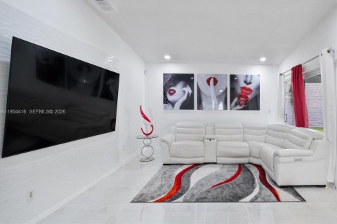 Villa ou maison à vendre à Homestead, Floride: 5 chambres, 148.83 m2 № 2008340 - photo 9